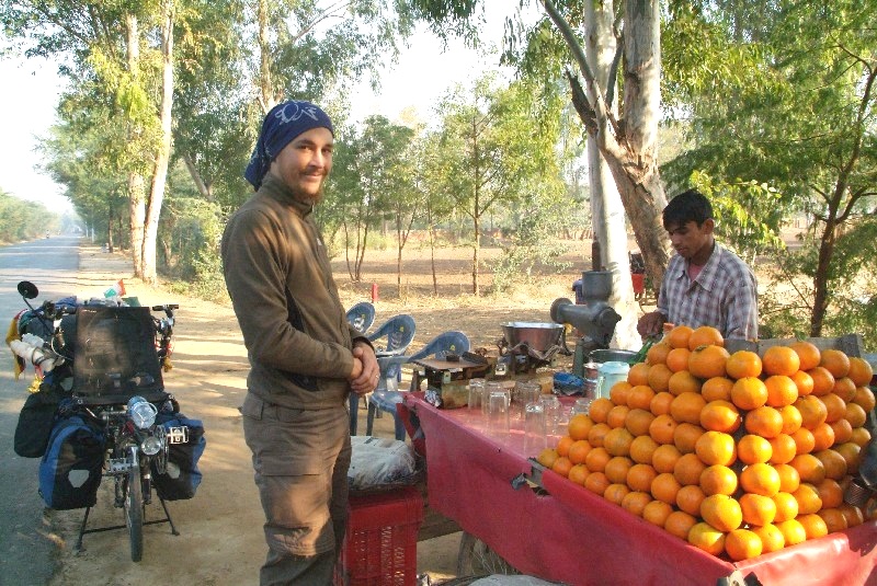 	Indien: Lecker frisch gepresster Obstsaft	