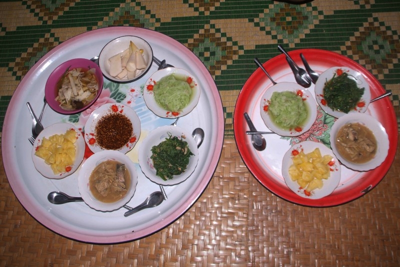 	Laos: Lecker Abendessen	